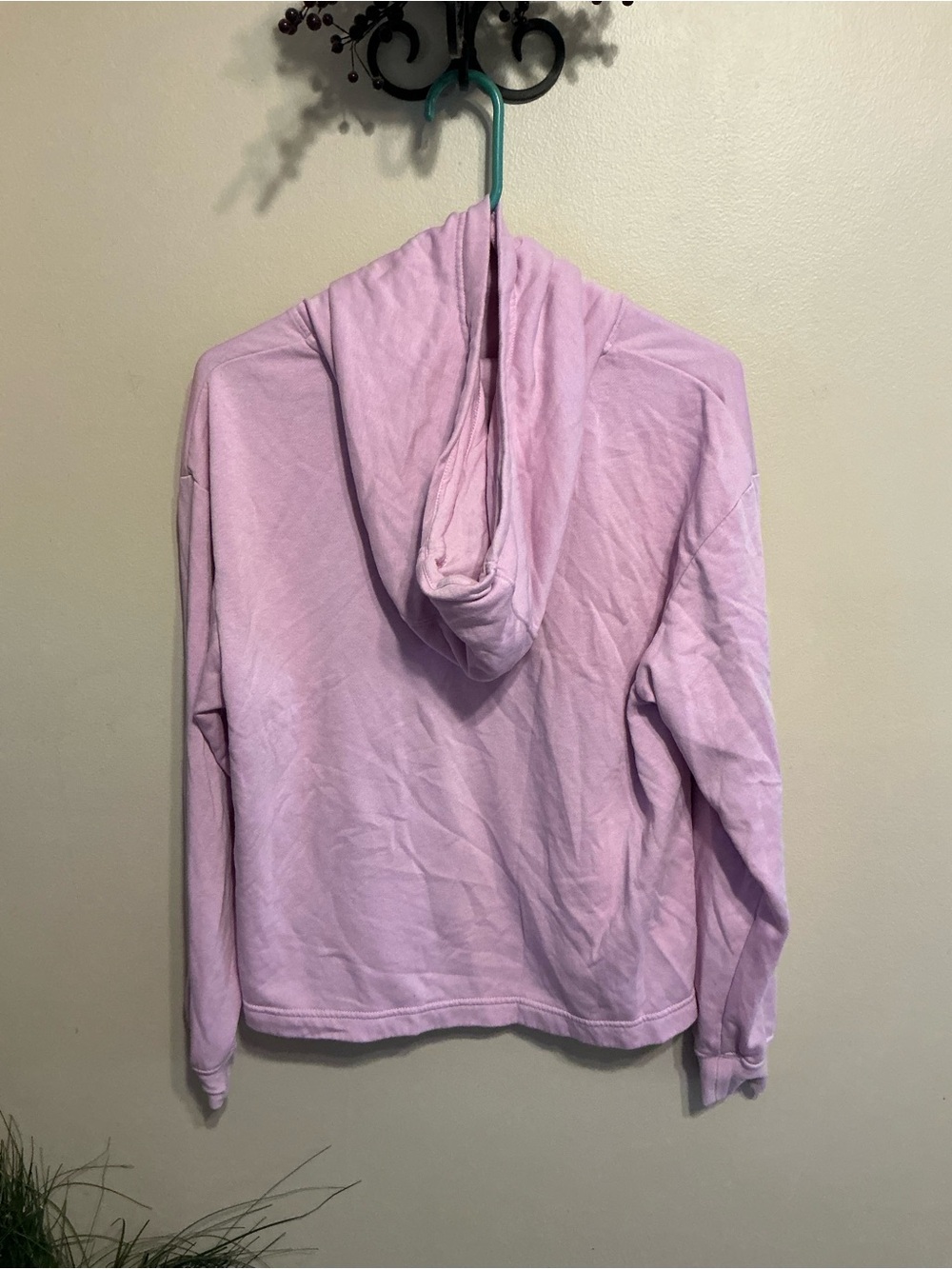Nike Pink Hoodie – Women’s Small – Metallic Gold Logo - Picture 3 of 6